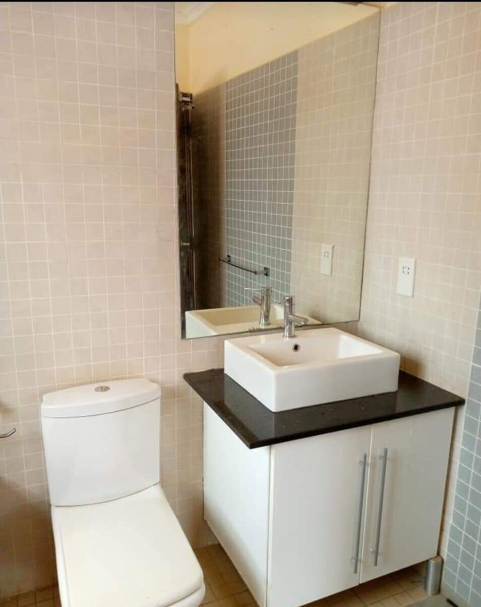 5BR All-Ensuite Townhouse on Half-Acre with Clubhouse & Pool - Runda