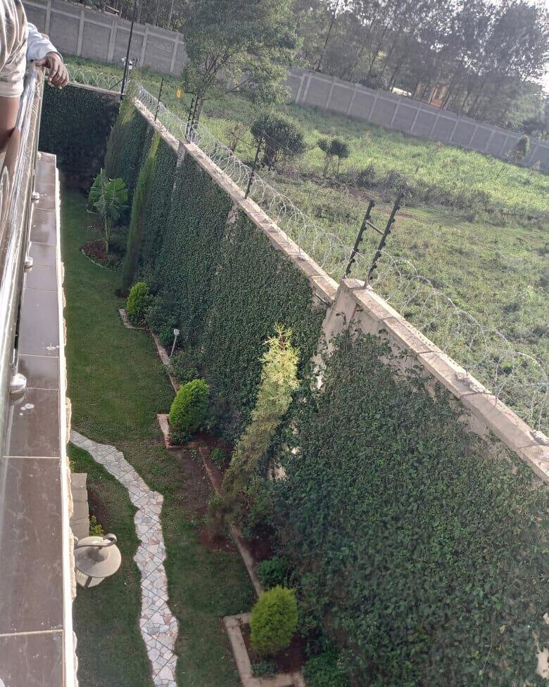Quick Sale 5BR All-Ensuite Townhouse with Gym & DSQ - Thogoto