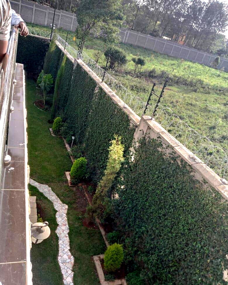 Quick Sale 5BR All-Ensuite Townhouse with Gym & DSQ - Thogoto