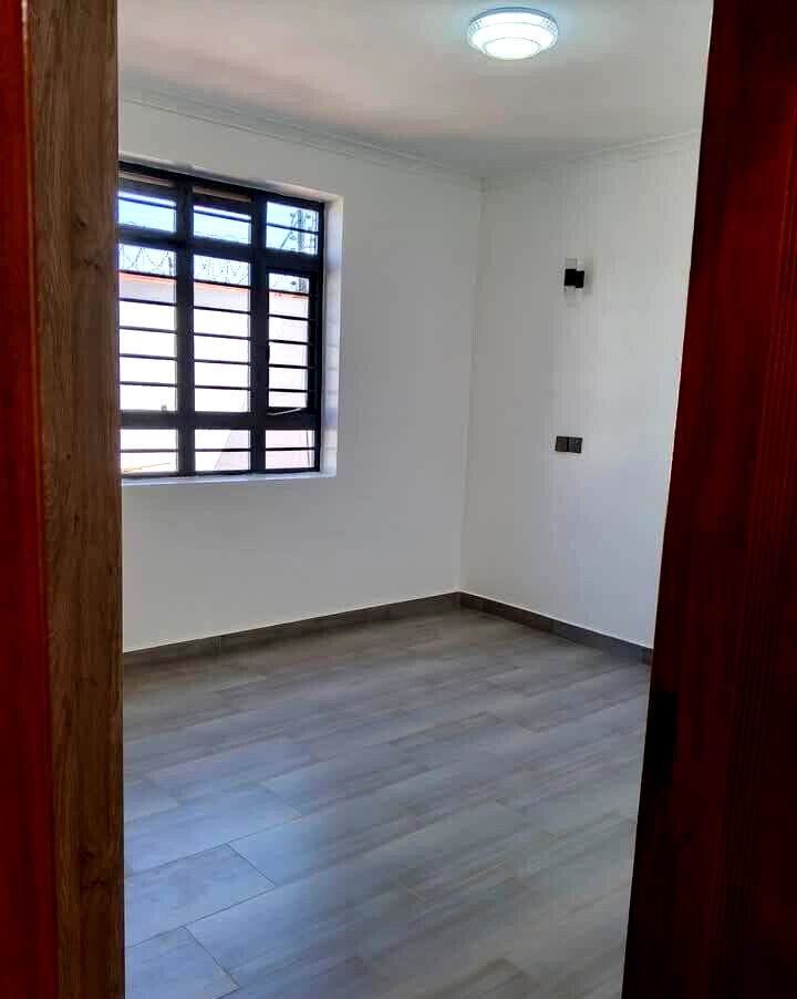 5-Bed Gated Townhouse with Private Garden - Ruiru