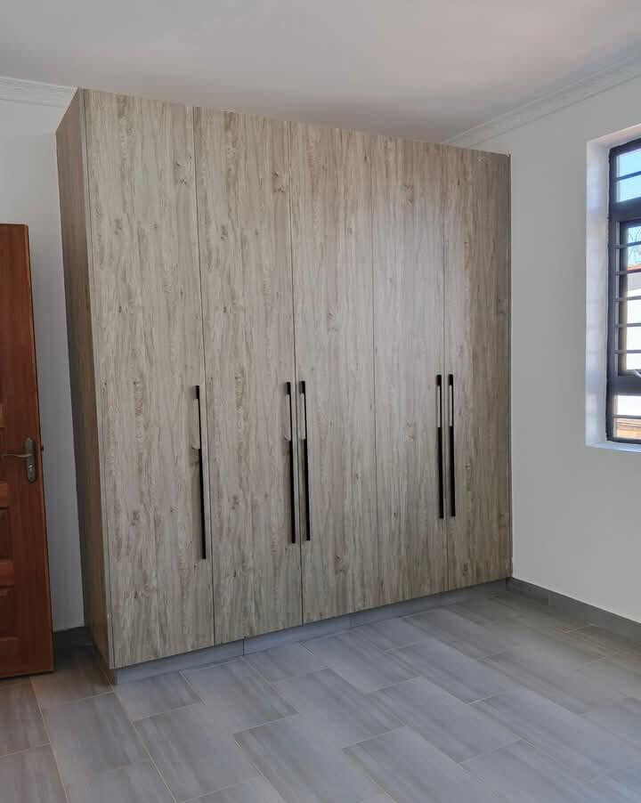 5-Bed Gated Townhouse with Private Garden - Ruiru