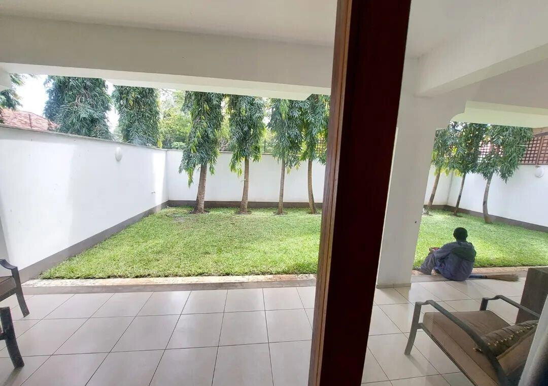4BR All-Ensuite Villa with Rooftop Kitchenette & Pool - Nyali