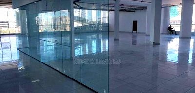 New Spacious Offices - Image 3