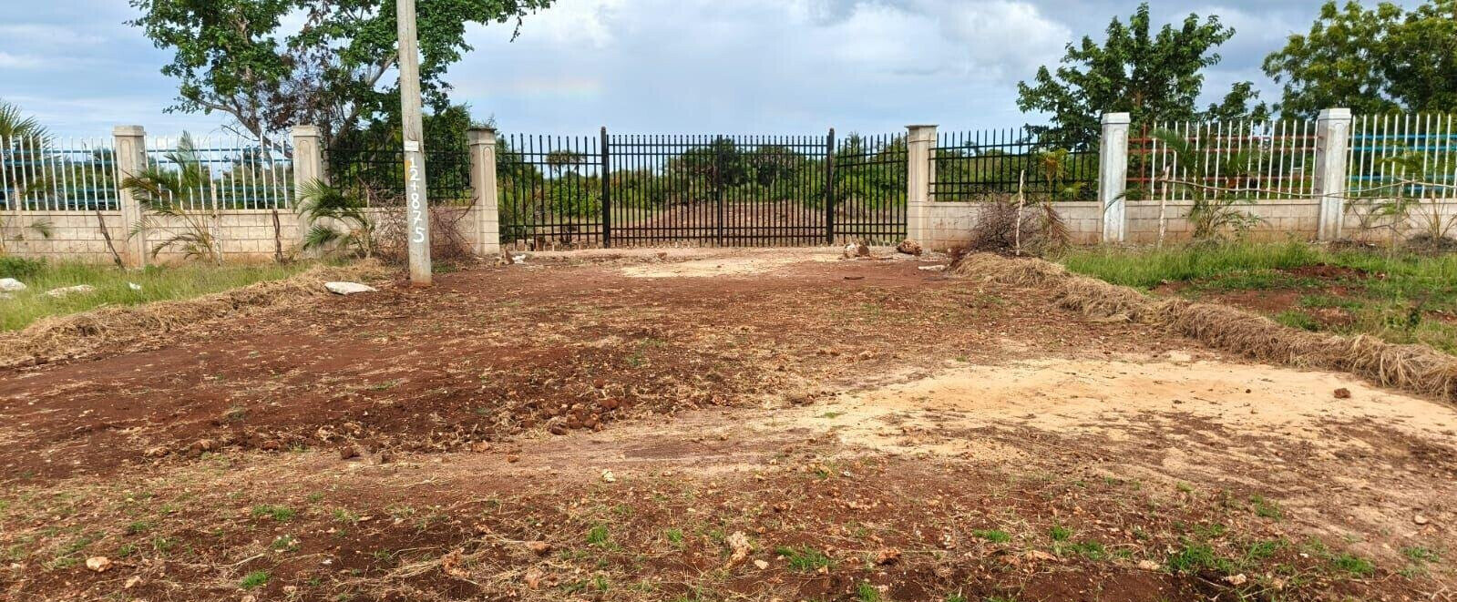 Half Acre Commercial Plot with Parking - Ukunda