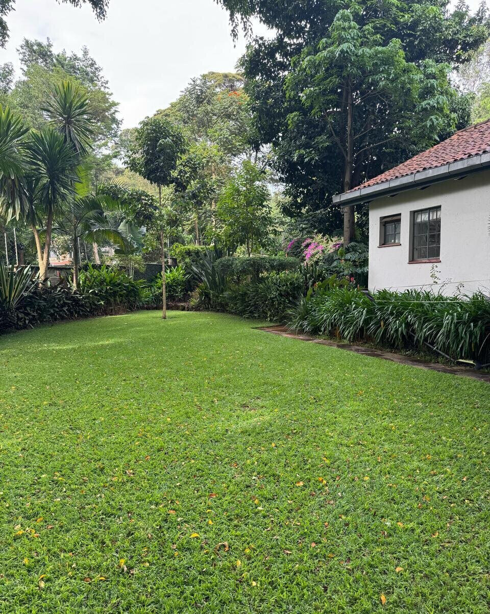 0.9 Acre Lavington Plot at KSh 165M