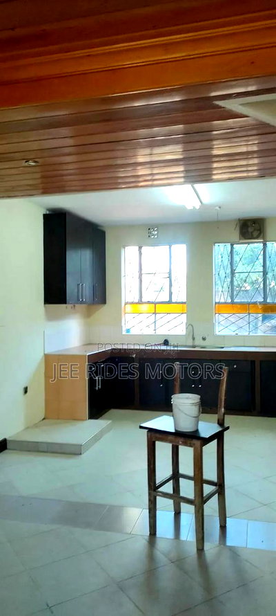 5bdrm Townhouse/Terrace in Kahawa Sukari, Nairobi Central for sale - Image 2