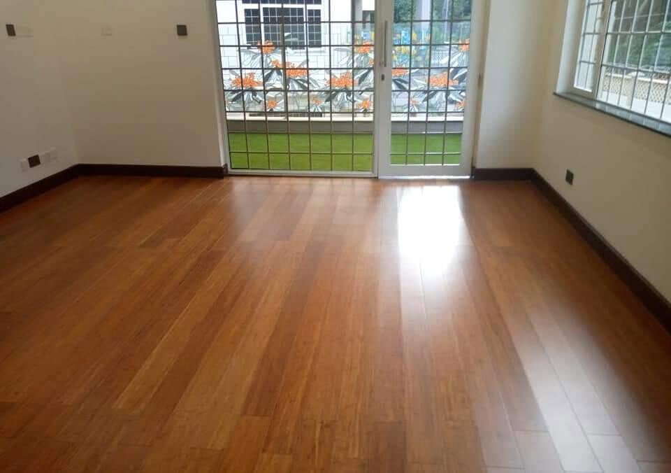 New 4-Ensuite Townhouse with Cinema & Lift - Spring Valley