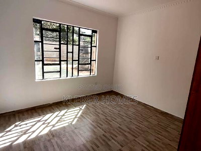 3bdrm Bungalow in Matasia for sale - Image 12