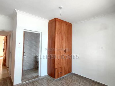 3bdrm Bungalow in Matasia for sale - Image 10