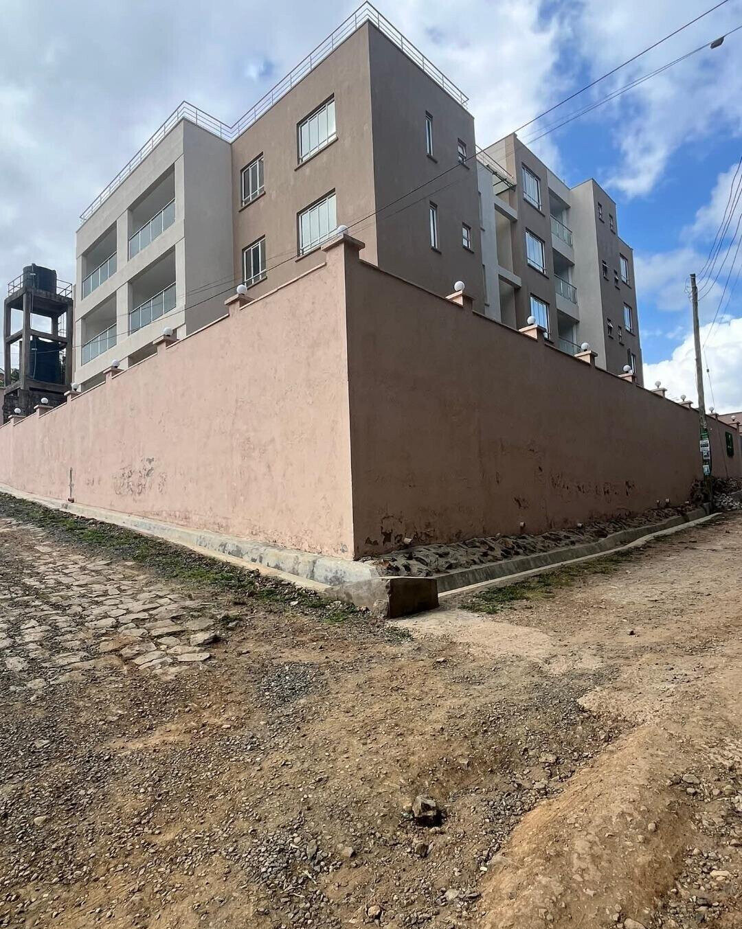 3BR House with Parking at KSh 50K