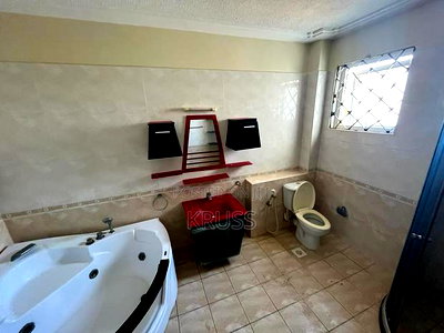 4bdrm Apartment in Nyali for rent - Image 11