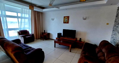 3BR Beachfront Apartment with Private Beach Access - Nyali