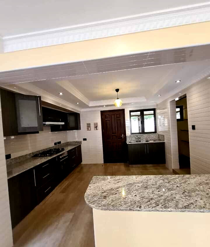 Newly Built 4-Ensuite Townhouse with Garden - Muthangari, Lavington