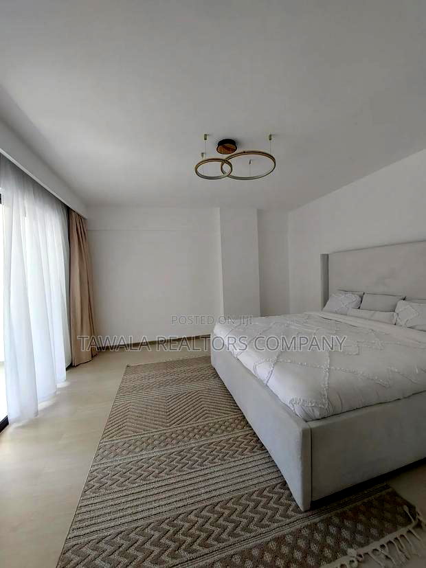 2bdrm Apartment in Lavington for sale