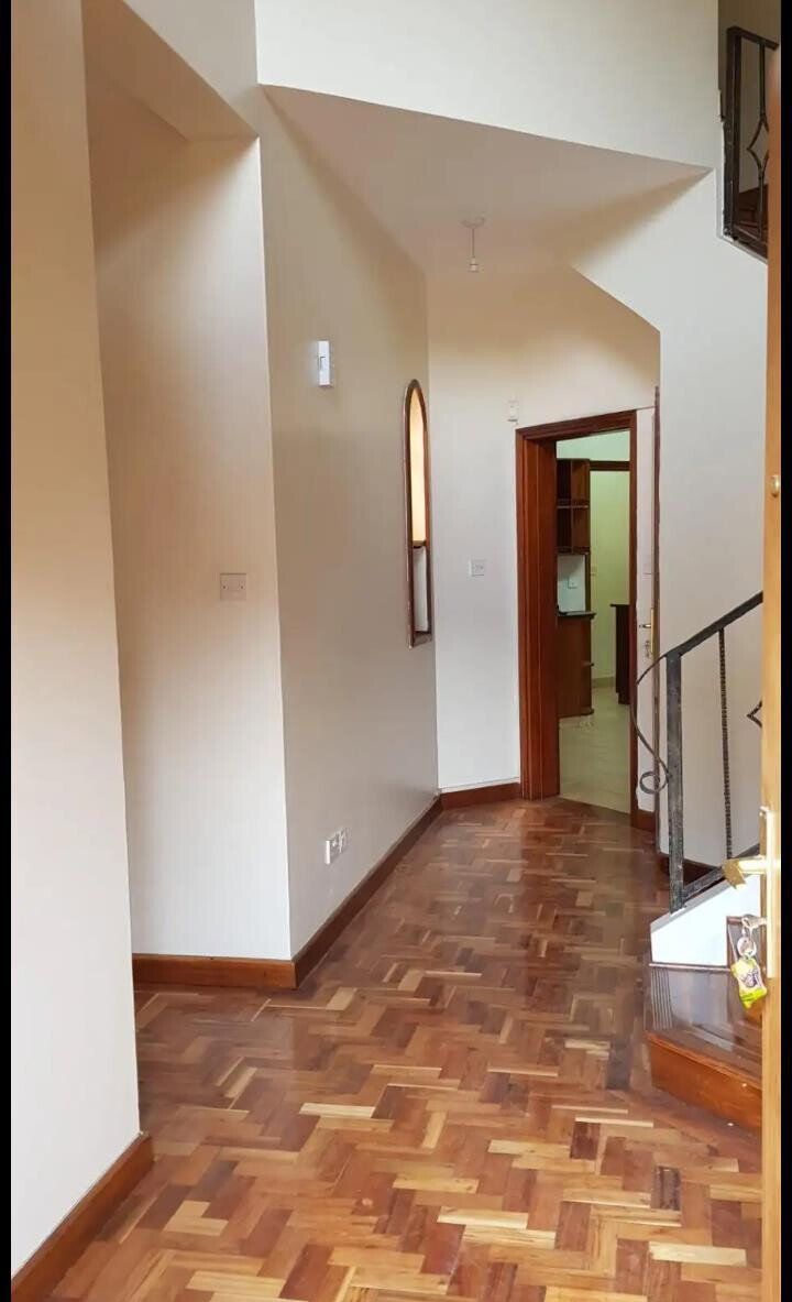 4BR Townhouse with Commercial Power Backup - Gigiri