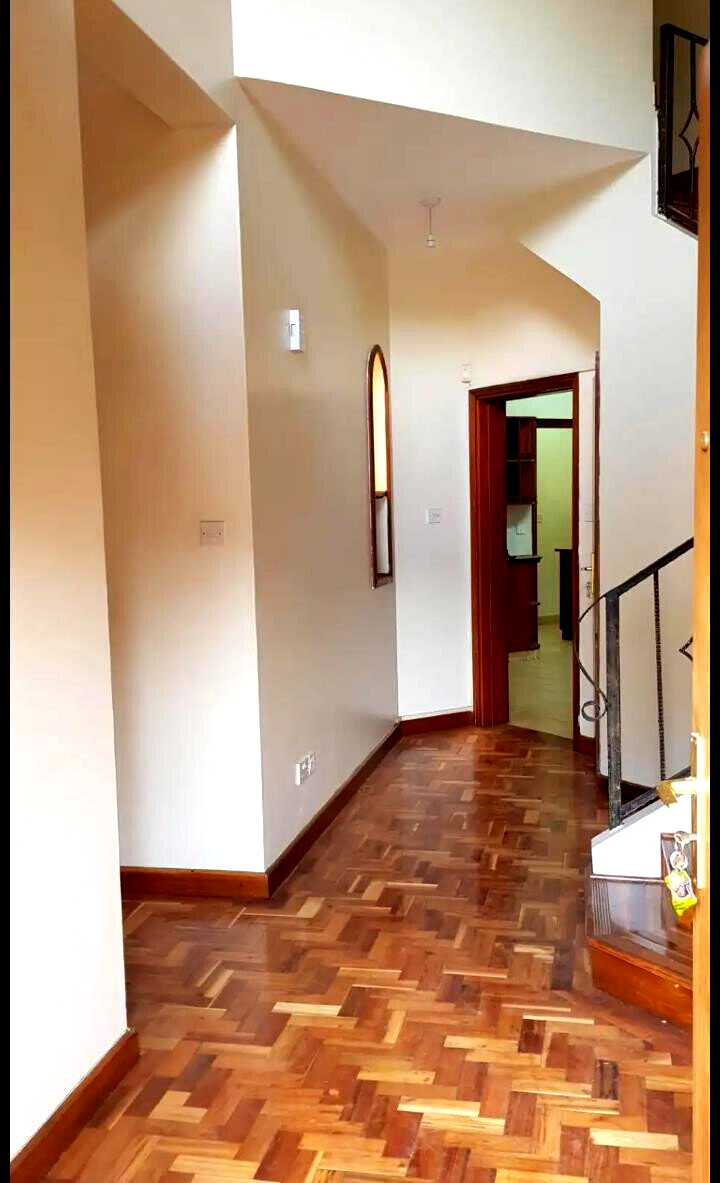 4BR Townhouse with Commercial Power Backup - Gigiri