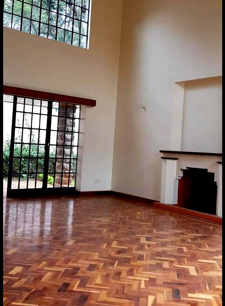 4BR Townhouse with Commercial Power Backup - Gigiri