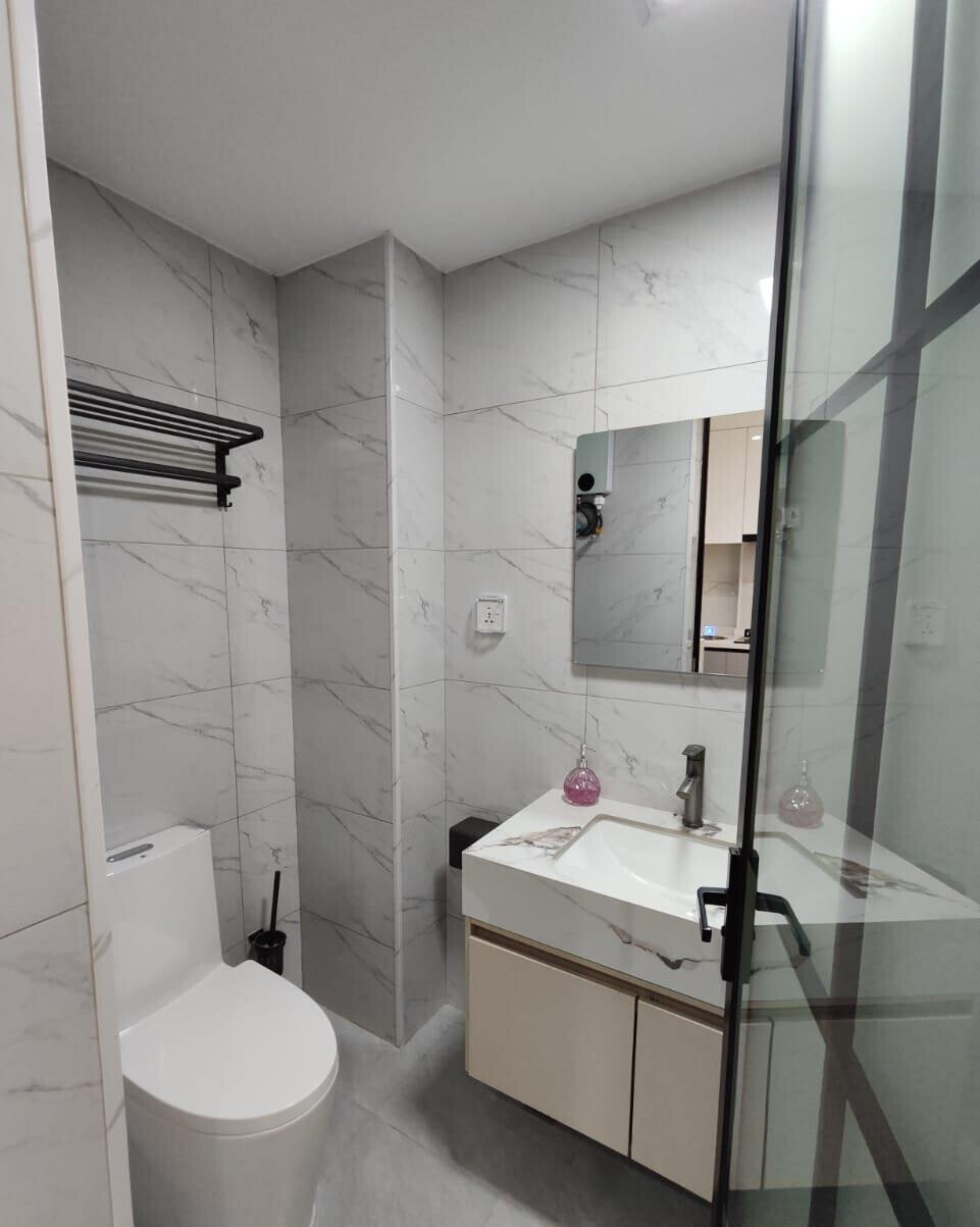 Studio Apartment with Infinity Pool & Gym - Kilimani