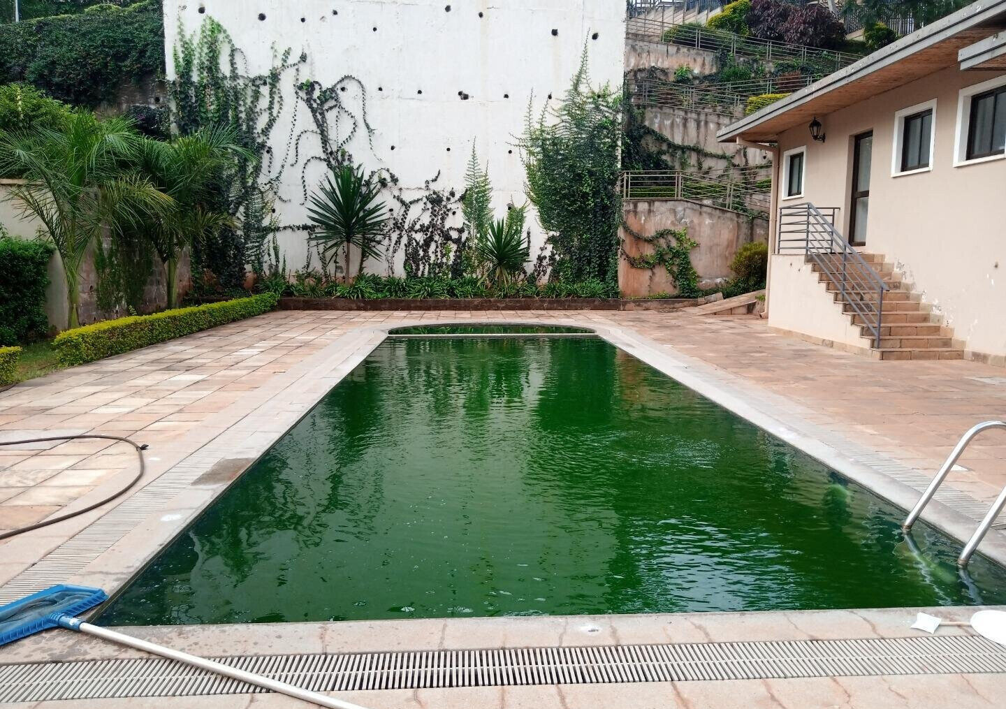5BR Townhouse with Gym, Pool & DSQ in Kitisuru