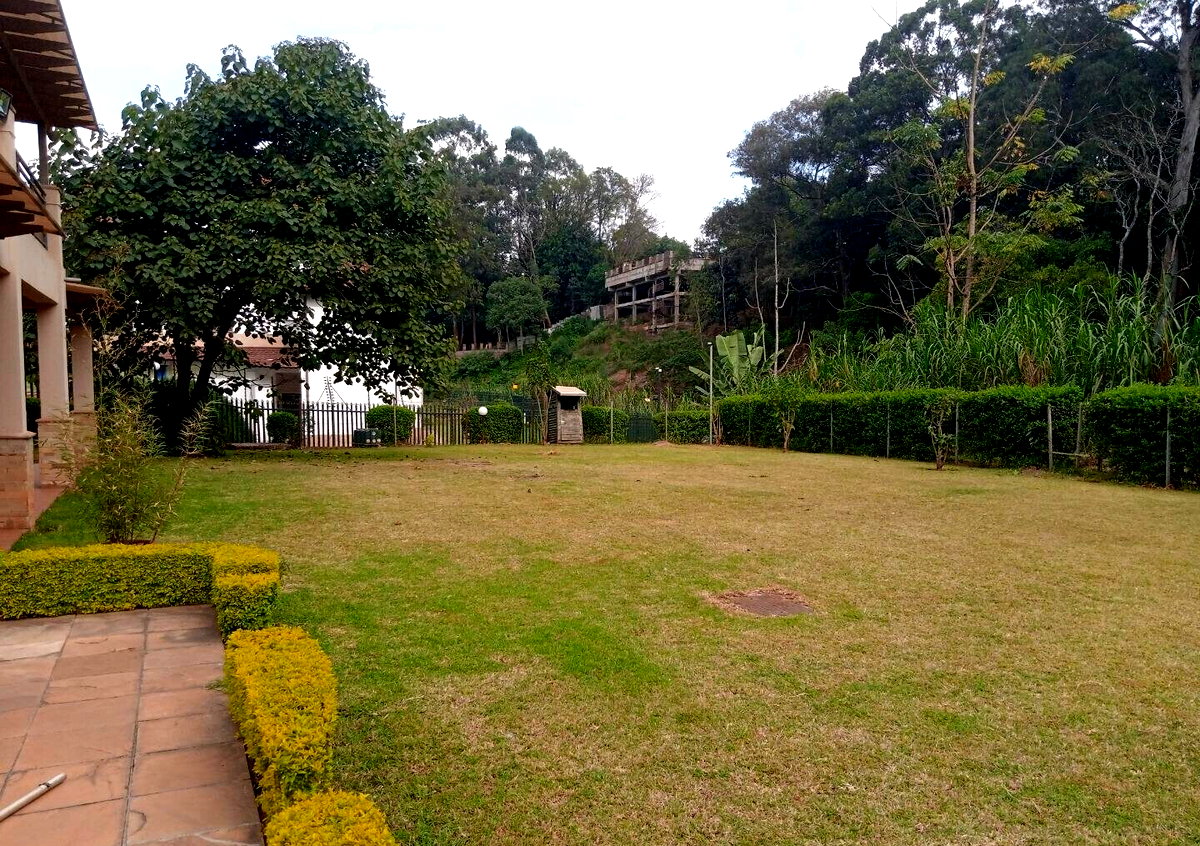 5BR Townhouse with Gym, Pool & DSQ in Kitisuru