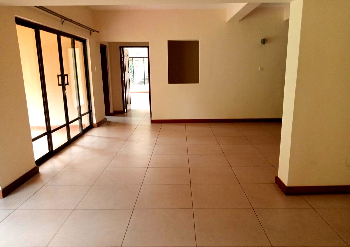 5BR Townhouse with Gym, Pool & DSQ in Kitisuru