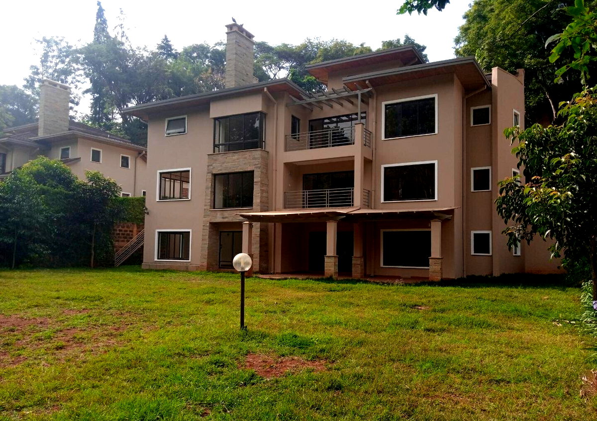 5BR Townhouse with Gym, Pool & DSQ in Kitisuru