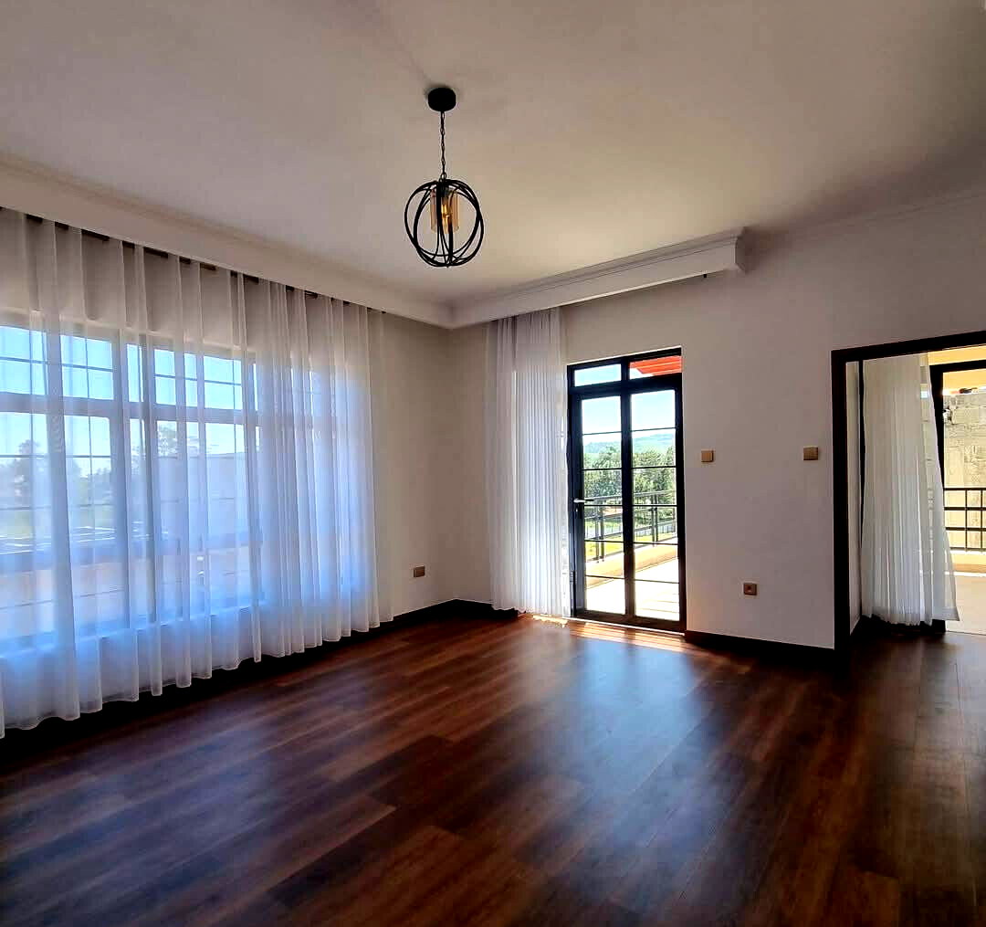 3BR All-Ensuite Maisonette with Terrace & Ngong Hills View
