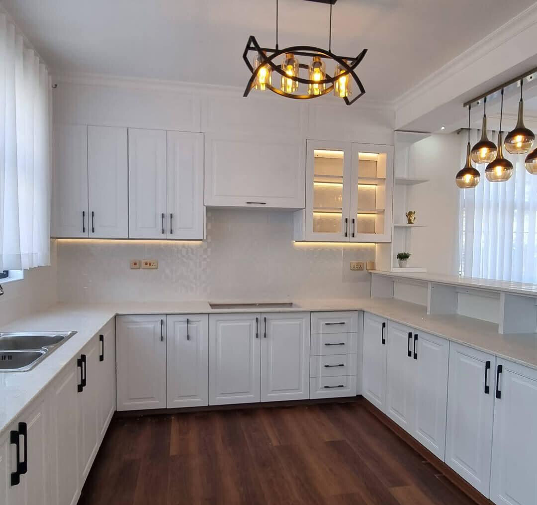 3BR All-Ensuite Maisonette with Terrace & Ngong Hills View