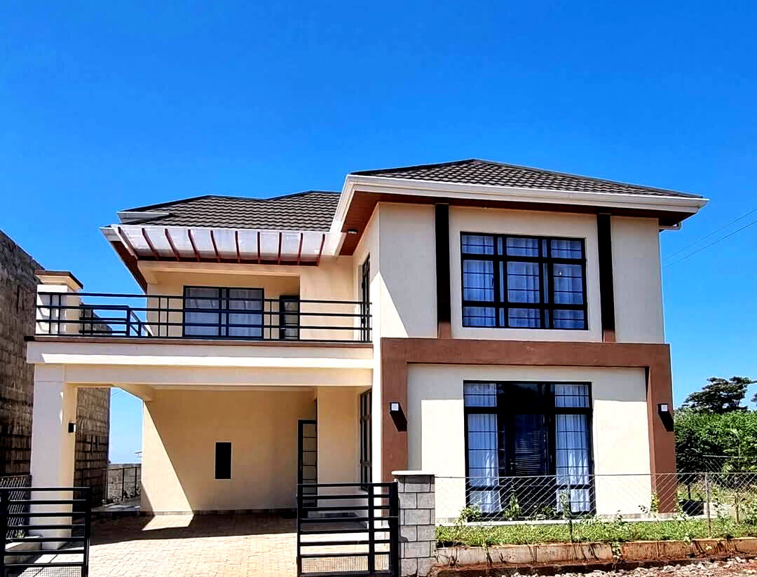 3BR All-Ensuite Maisonette with Terrace & Ngong Hills View