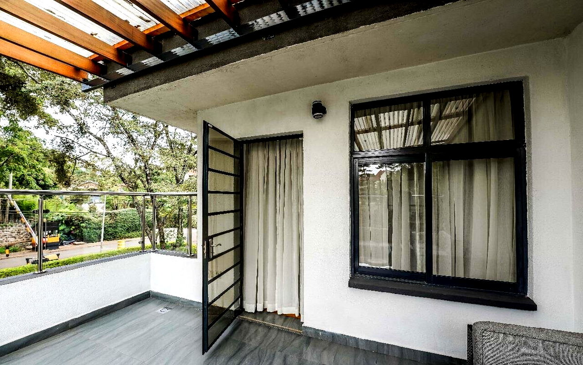 5-Ensuite Townhouse with DSQ & Private Garden - Lavington