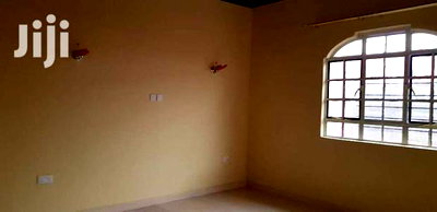 4bdrm Maisonette in Malaa for Sale - Image 4