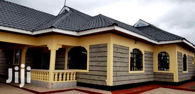 4bdrm Maisonette in Malaa for Sale - Image 1