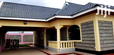 4bdrm Maisonette in Malaa for Sale - Image 7