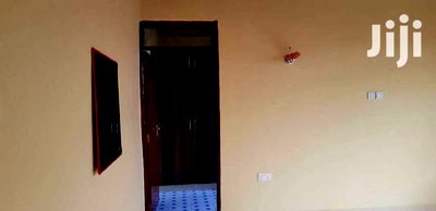 4bdrm Maisonette in Malaa for Sale - Image 5