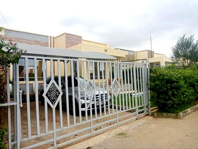 3bdrm Bungalow in Kamulu for rent - Image 2