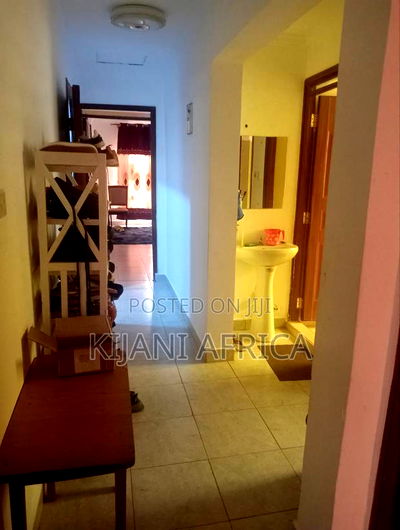 3bdrm Bungalow in Kamulu for rent - Image 7