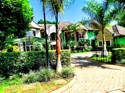 4bdrm Mansion in Runda for rent - Image 1