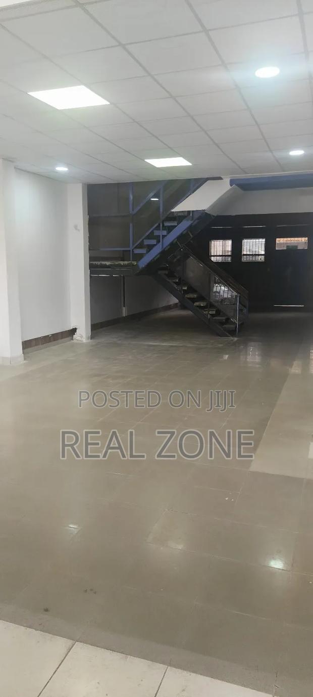 Big Shop in Nairobi Town to Lease