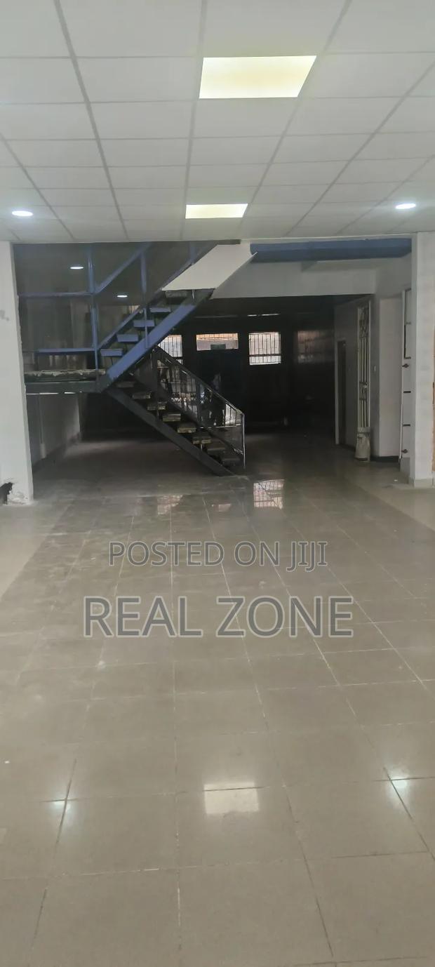 Big Shop in Nairobi Town to Lease