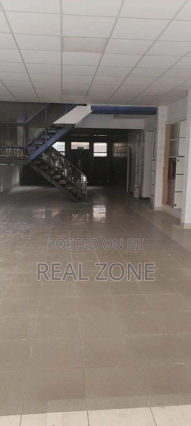 Big Shop in Nairobi Town to Lease