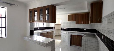 3bdrm Bungalow in Kiserian for sale - Image 10