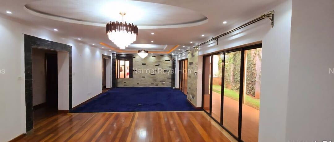 5-Ensuite Townhouse with Wooden Floors & Mature Garden - Lavington