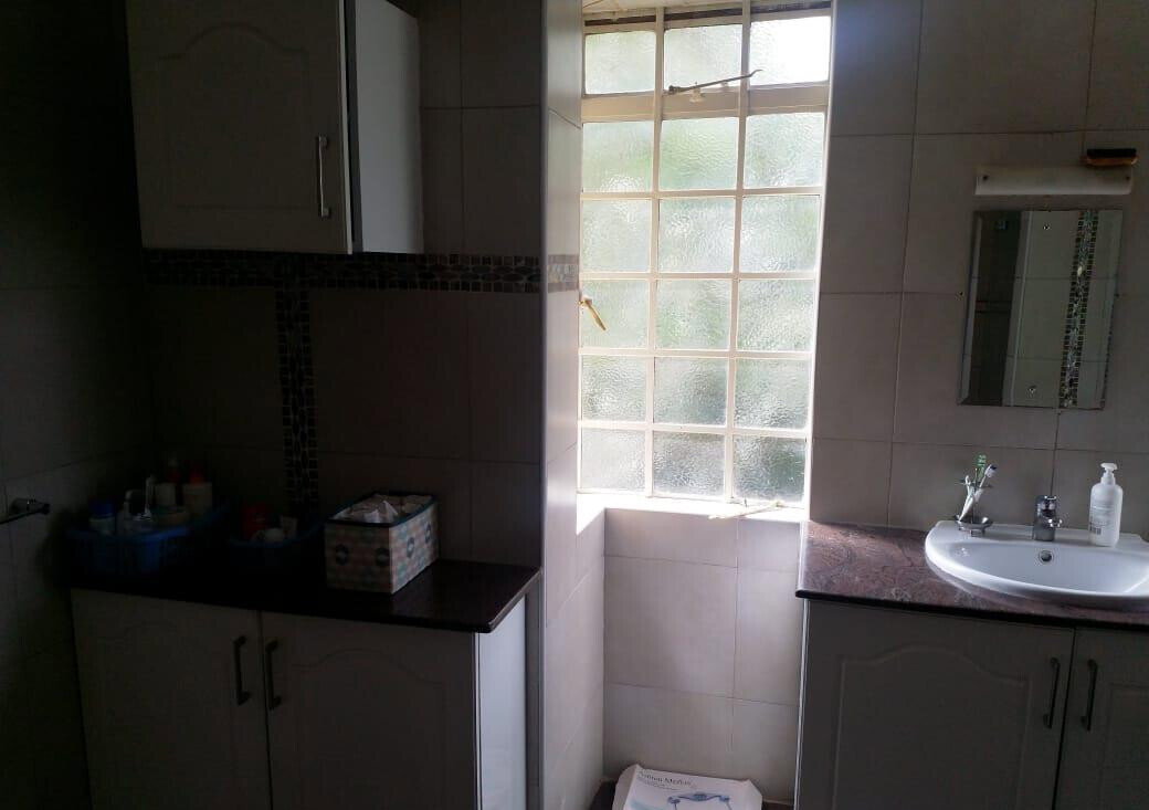 4BR All-Ensuite Maisonette with Wooden Floors - Runda