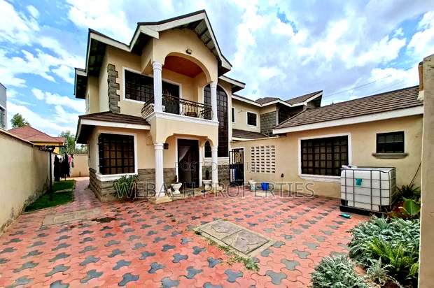 4bdrm Townhouse/Terrace in Twins, Syokimau for sale