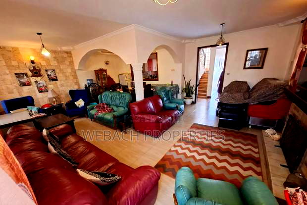 4bdrm Townhouse/Terrace in Twins, Syokimau for sale