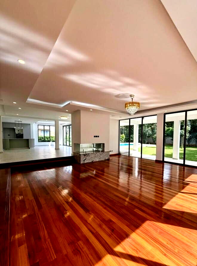 Hidden Gem in Karen: 5-Ensuite Townhouse on 0.6 Acre with Pool & DSQ