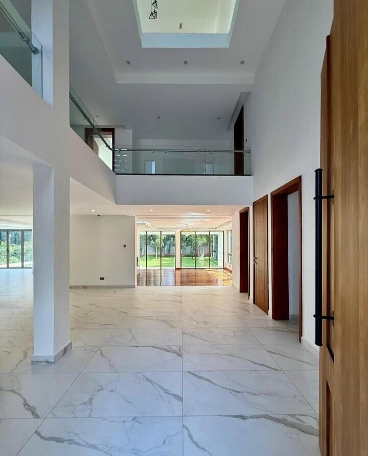 Hidden Gem in Karen: 5-Ensuite Townhouse on 0.6 Acre with Pool & DSQ