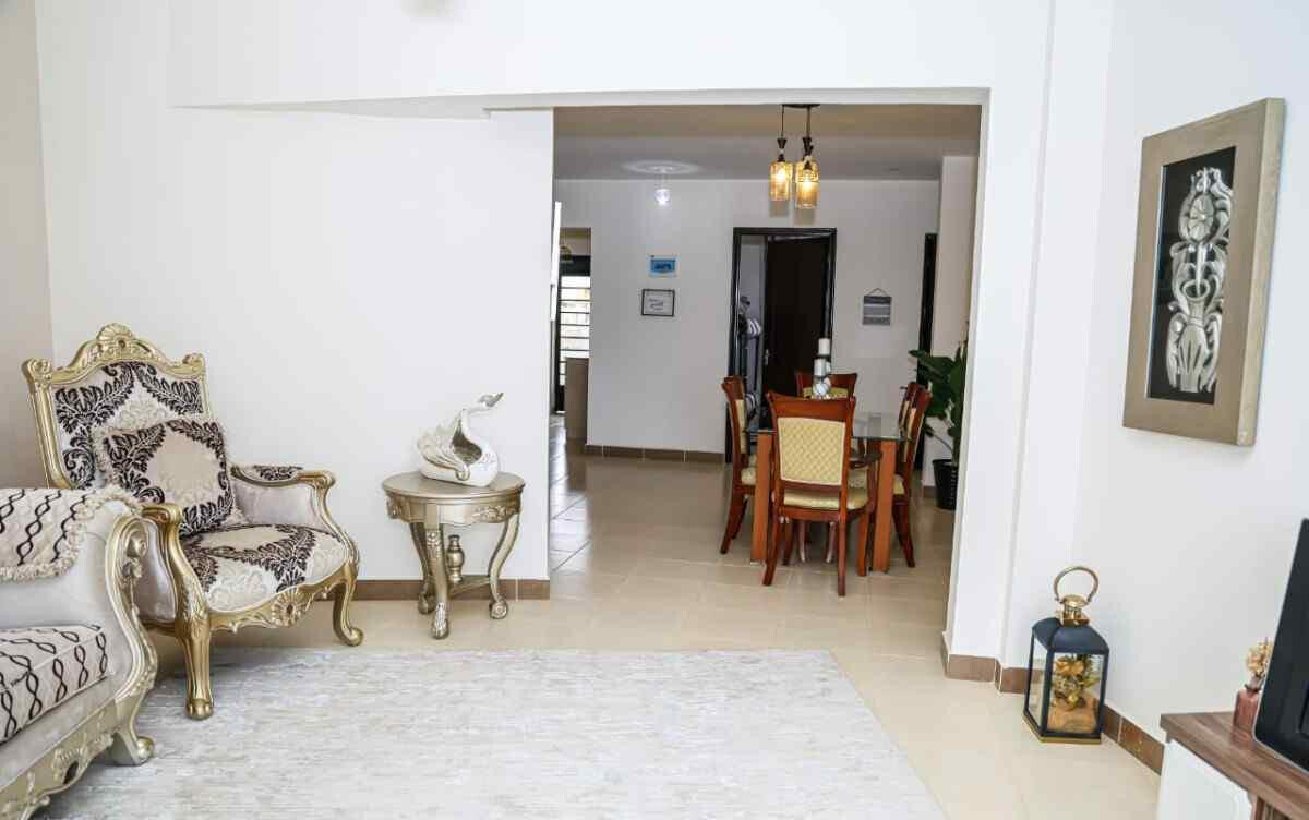 3BR Apartment with Heated Pool & Lake Views - Lower Milimani