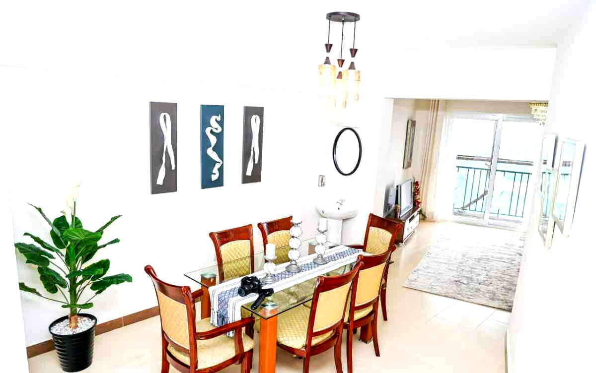 3BR Apartment with Heated Pool & Lake Views - Lower Milimani