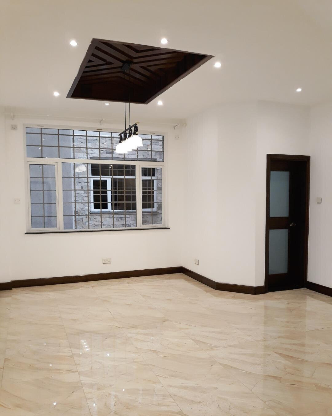 3-Floor Townhouse with Private Lift & Theatre Room - Spring Valley